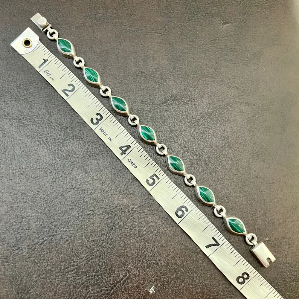 Vintage sterling silver Mexican malachite bracelet Artist signed